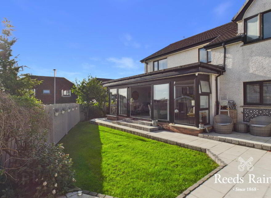 18 Brackenridge Green, Carrickfergus, BT38 8FP