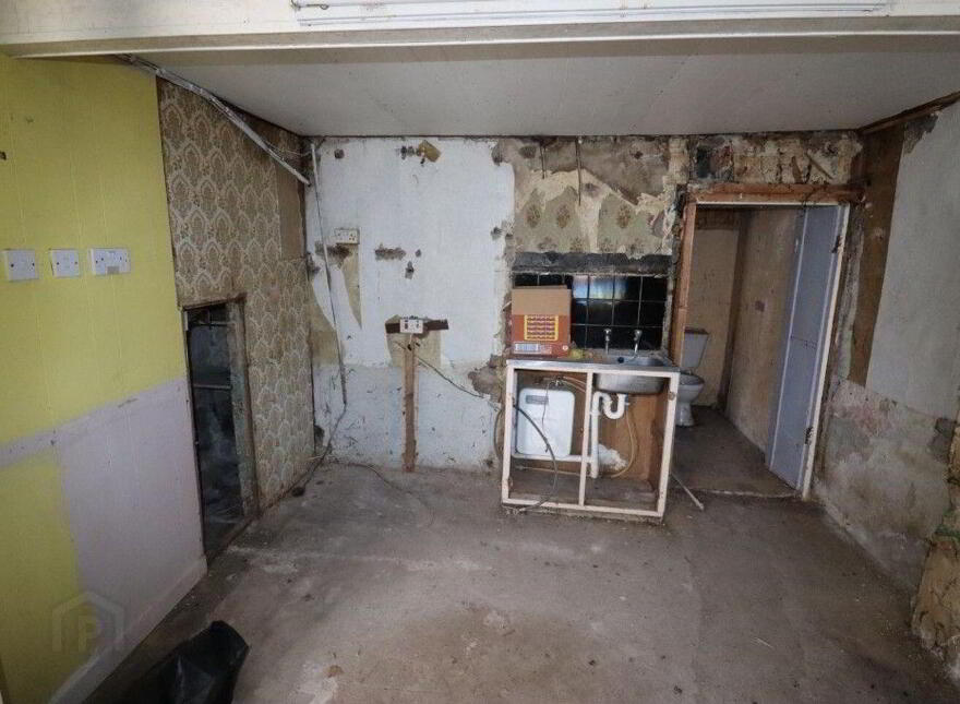 High Street, Kilfinane, V35K384