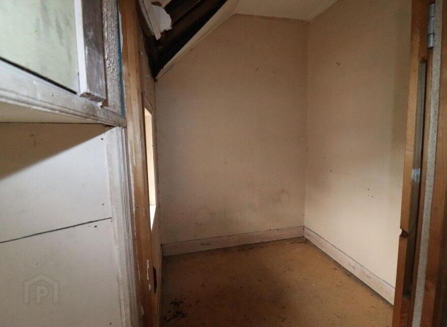 High Street, Kilfinane, V35K384
