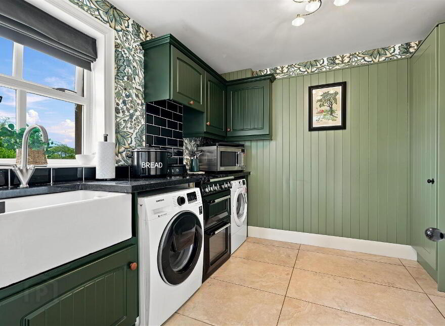 11 Aghaloughan Road, Randalstown, BT41 3LG