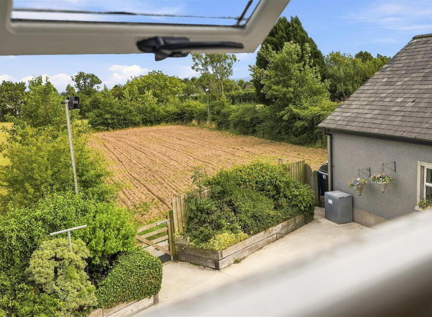 11 Aghaloughan Road, Randalstown, BT41 3LG