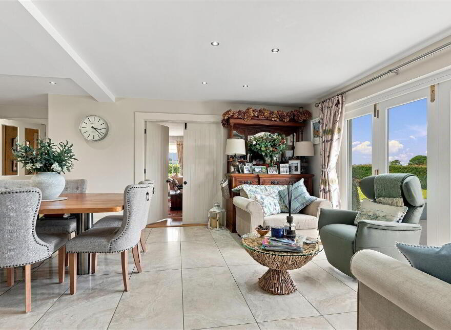 11 Aghaloughan Road, Randalstown, BT41 3LG