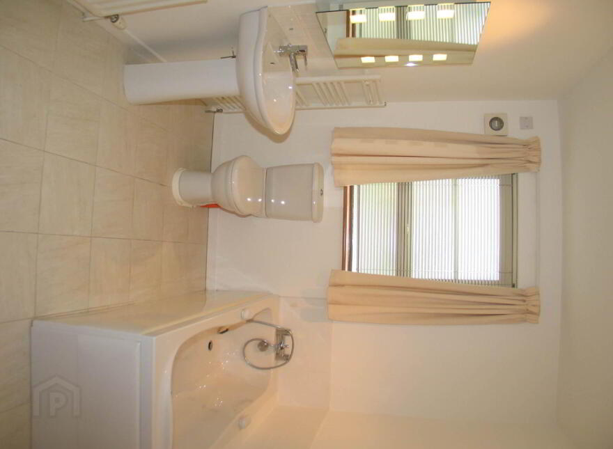 Apartment, Grand Jury Court, Saintfield, BT24 7LD
