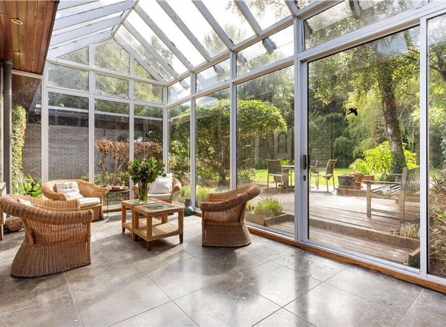 Meadowcourt, 20 Booterstown Park, Booterstown, A94N6C1
