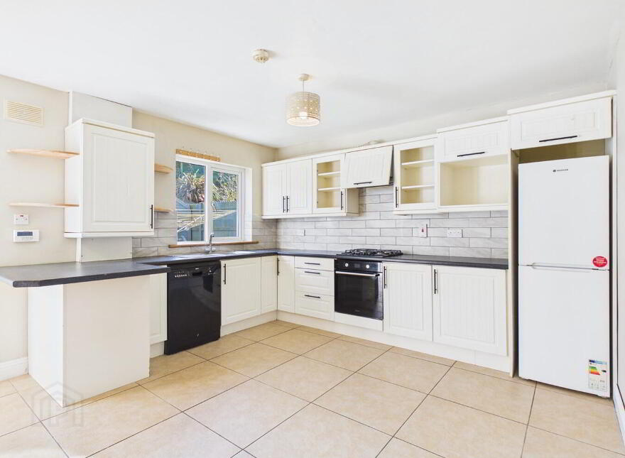 8 Ros Mhuire, Tramore, X91H3V6