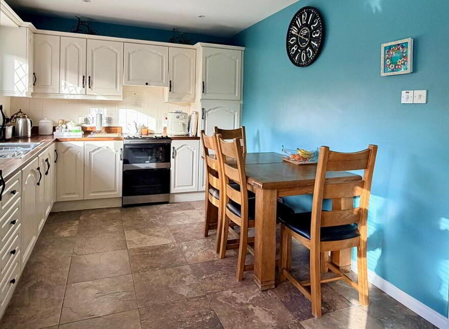 14 Kingsway Grove, Lurgan, BT66 7TE