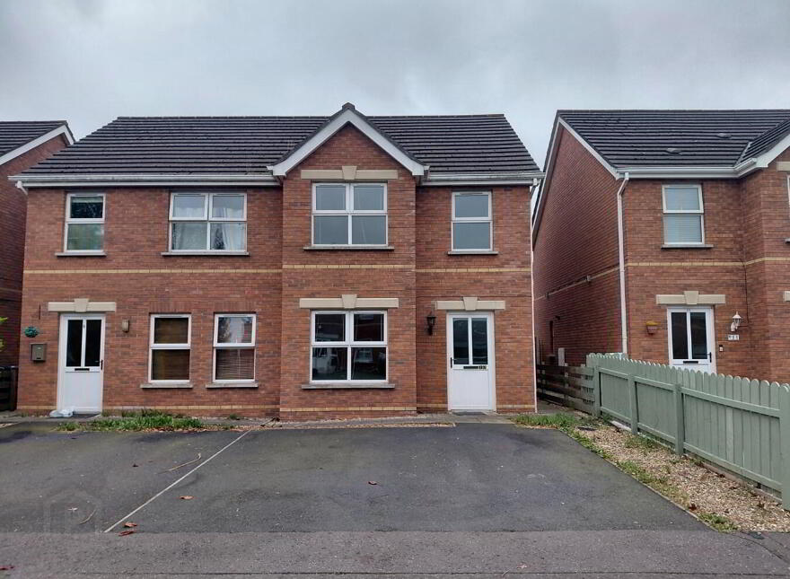 10 Mahon Court, Portadown, BT62 3GE