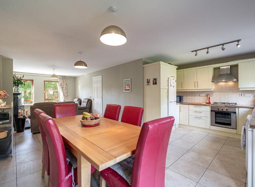5 Heather Park, Páirc Na Gloine, Kenmare, V93WA27