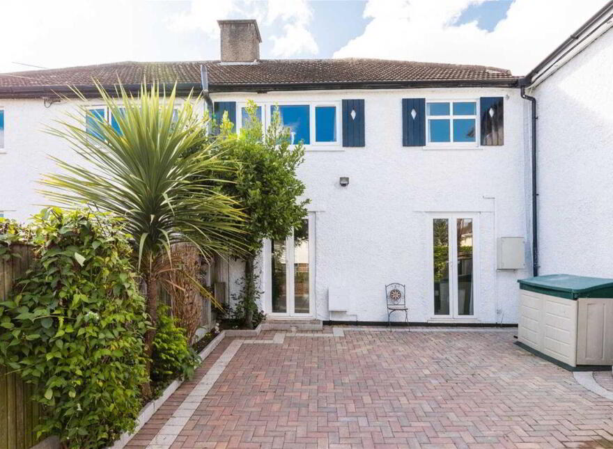 2 Woodbine Avenue, Booterstown, A94R0VH