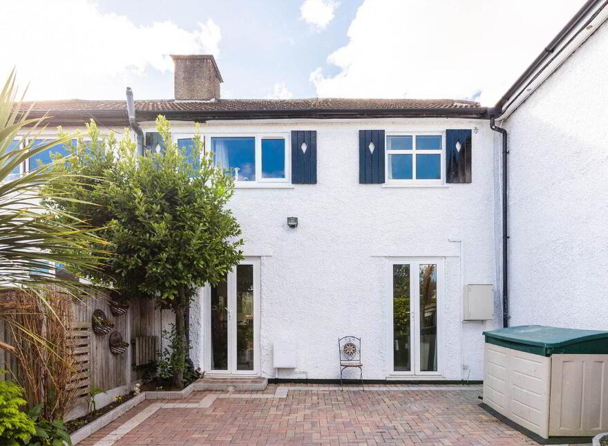 2 Woodbine Avenue, Booterstown, A94R0VH