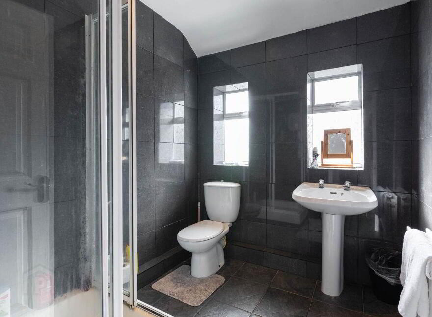 2 Woodbine Avenue, Booterstown, A94R0VH