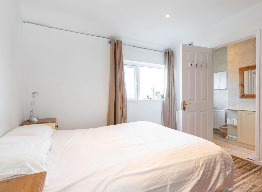 2 Woodbine Avenue, Booterstown, A94R0VH