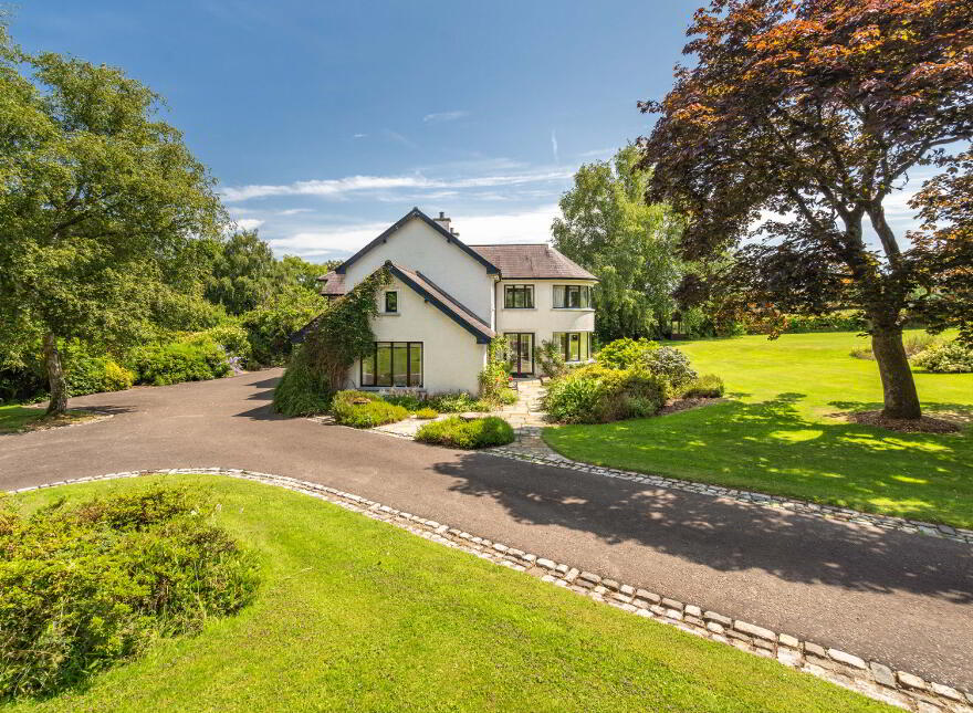 Ballyowan House & Farm, 52 Drumbeg Road, Dunmurry, BT17 9LE