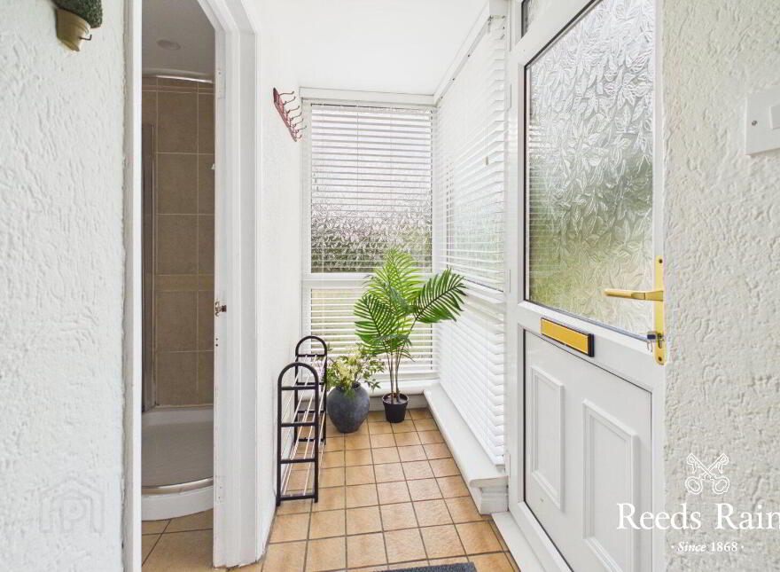 14 Lisburn Road, Moira, BT67 0JP