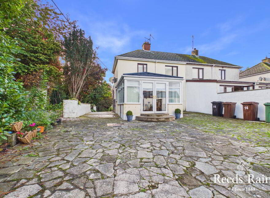 14 Lisburn Road, Moira, BT67 0JP