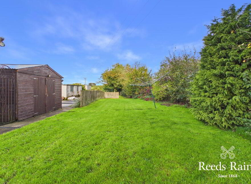 14 Lisburn Road, Moira, BT67 0JP