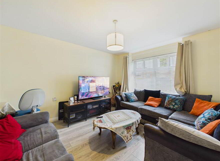 3 Foxes Glen, Dunmurry, Belfast, BT17 0WF