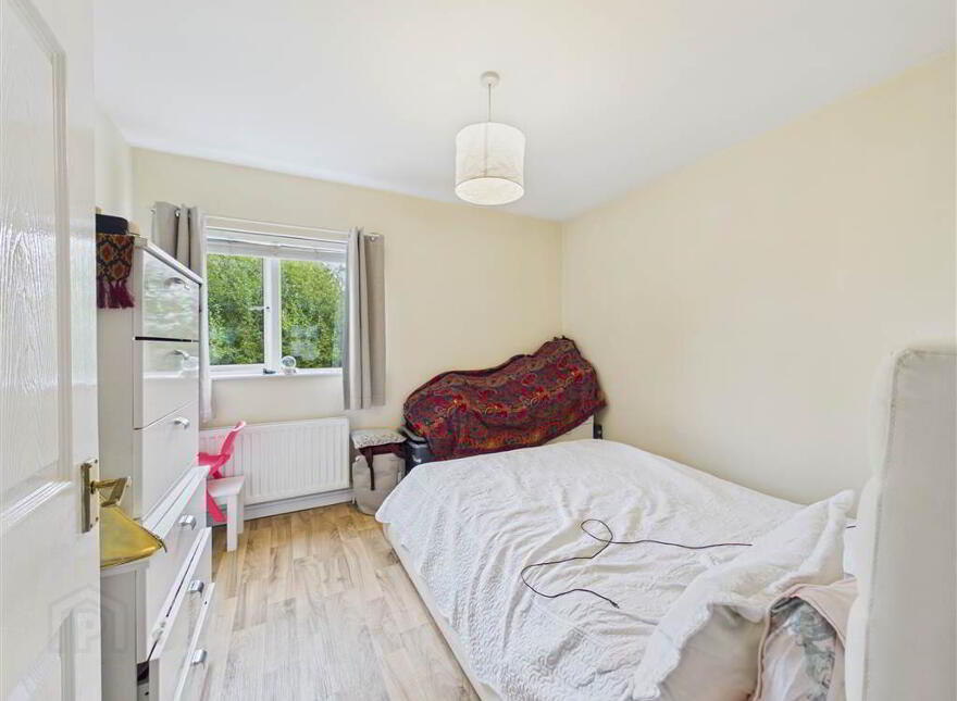 3 Foxes Glen, Dunmurry, Belfast, BT17 0WF