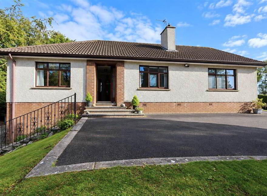 91 Comber Road, Killinchy, BT23 6PF