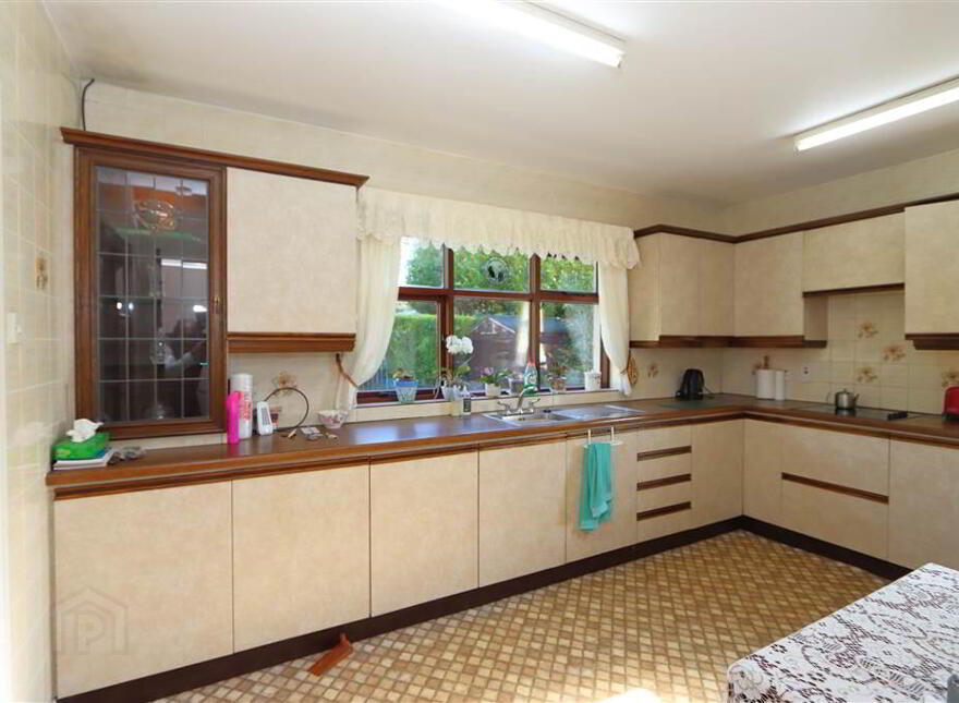91 Comber Road, Killinchy, BT23 6PF