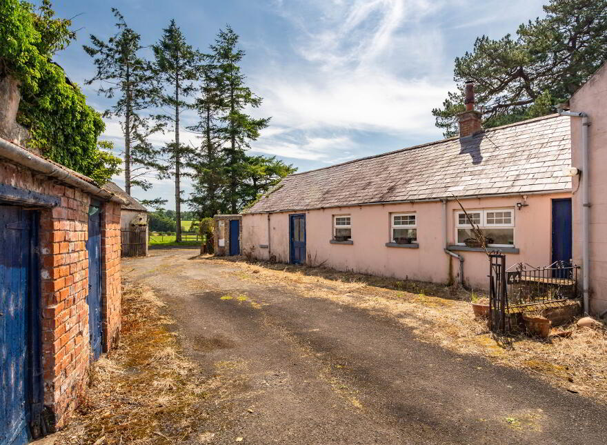 Lot 1 - Ballyowan House & Farm, 44/50 Drumbeg Road, Dunmurry, BT17 9LE