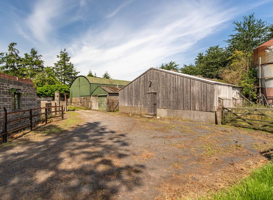 Lot 1 - Ballyowan House & Farm, 44/50 Drumbeg Road, Dunmurry, BT17 9LE