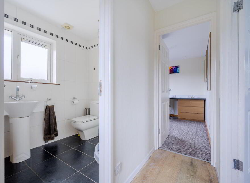 15 Knocknagoney Gardens, Belfast, BT4 2QA
