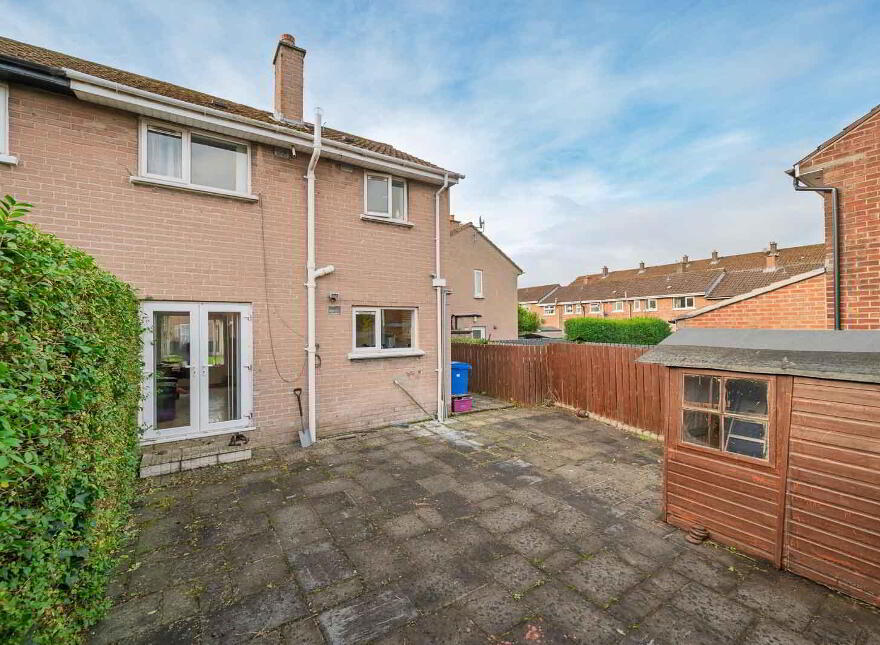 15 Knocknagoney Gardens, Belfast, BT4 2QA