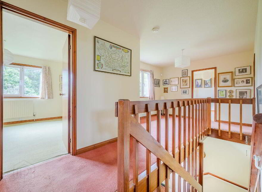 11B Knockdene Park North, Belfast, BT5 7AA