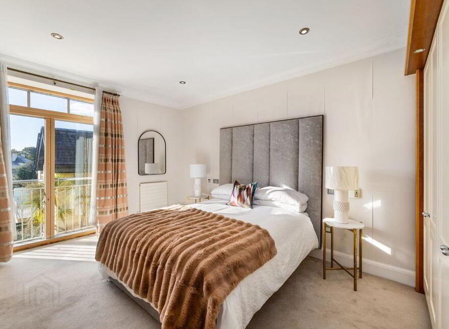 Apartment 44 Howth Lodge, Howth Road, Sutton, Sutton, D13NT27