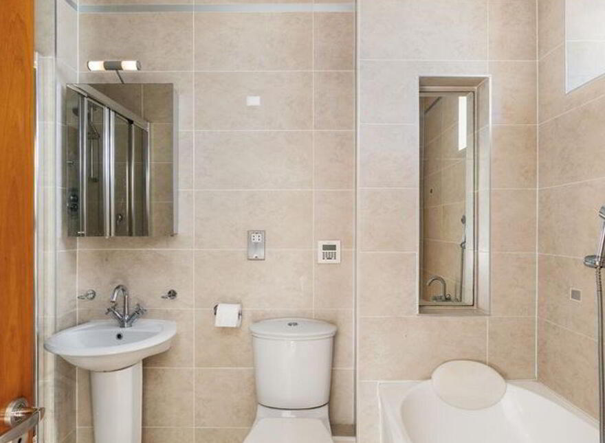 Apartment 44 Howth Lodge, Howth Road, Sutton, Sutton, D13NT27