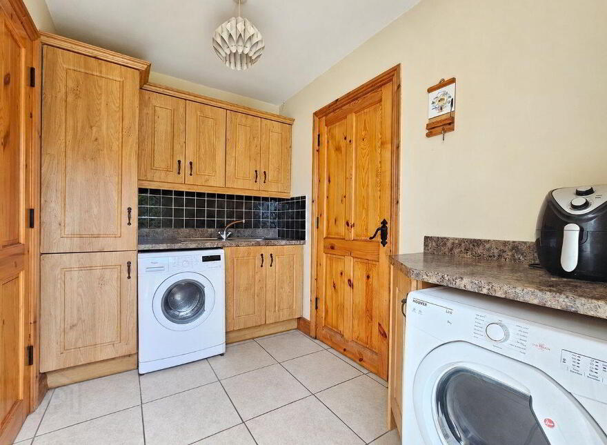 Gortlurkaun, Crusheen, Crusheen, V95N599