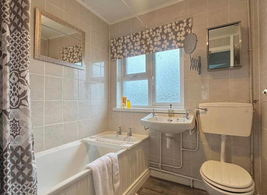5 Rockfield Gardens, Mosside, BT53 8QW