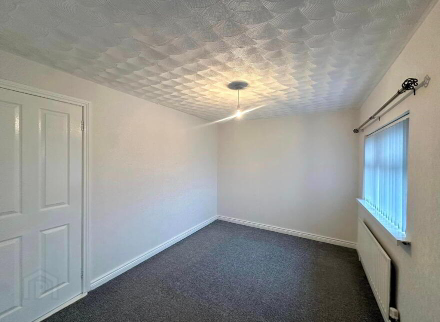 5 Rockfield Gardens, Mosside, BT53 8QW