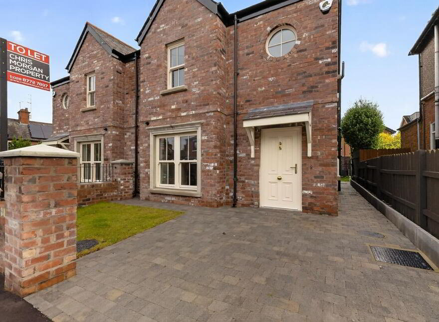 4 Willesden Park, Stranmillis, Belfast, BT9 5GX