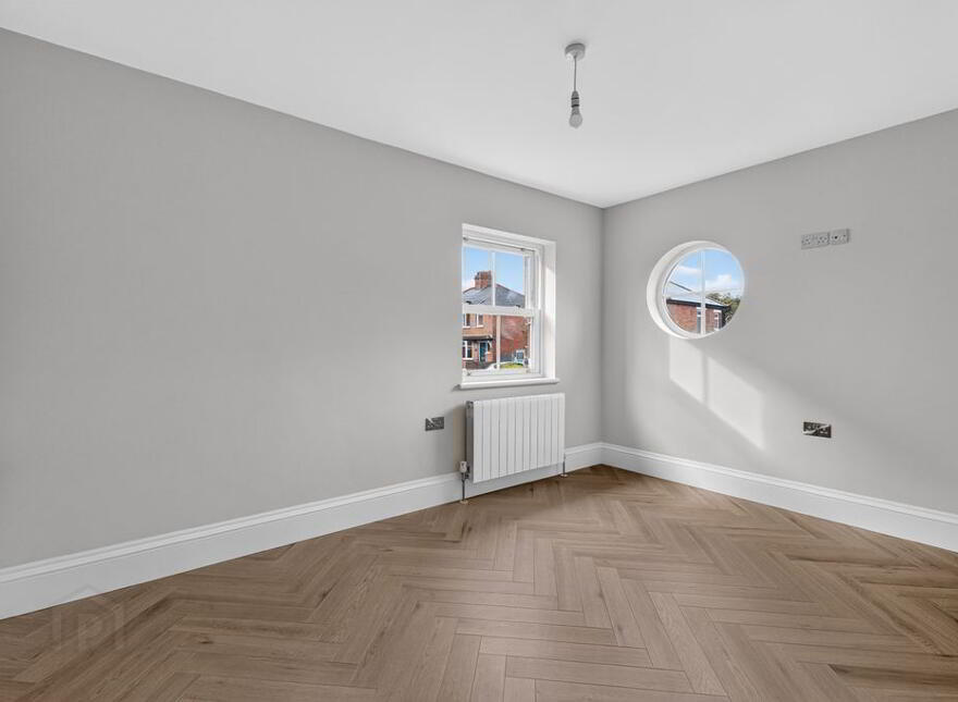 4 Willesden Park, Stranmillis, Belfast, BT9 5GX