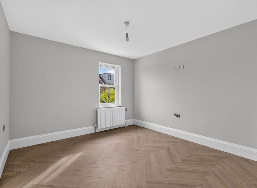 4 Willesden Park, Stranmillis, Belfast, BT9 5GX