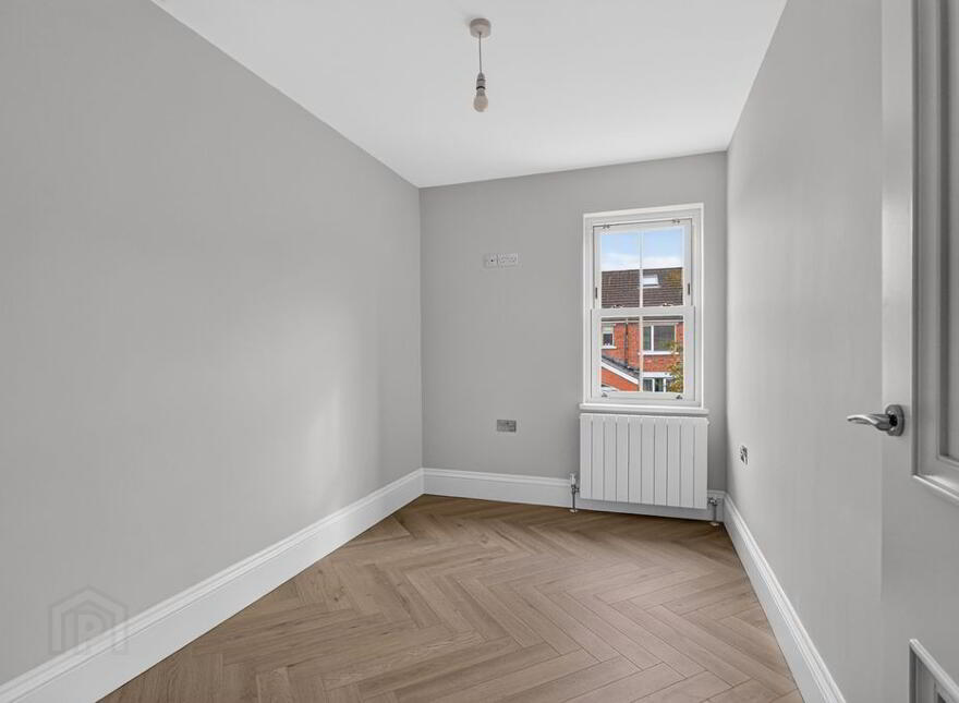 4 Willesden Park, Stranmillis, Belfast, BT9 5GX