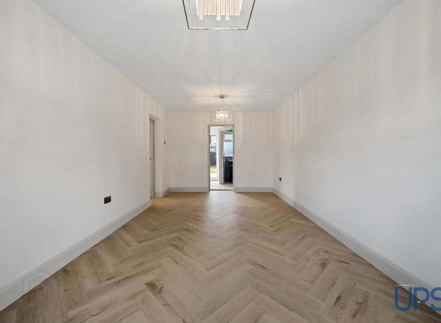 66 Hawthorn View, Glen Road, Belfast, BT17 0RN