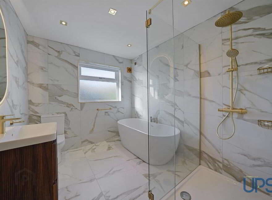 66 Hawthorn View, Glen Road, Belfast, BT17 0RN