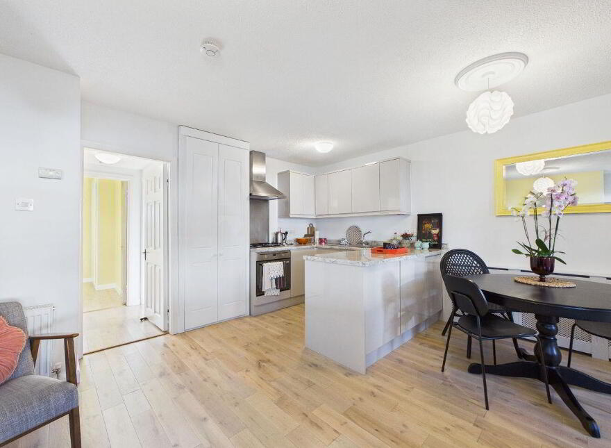 Apartment 34a Adelphi Quay, Waterford City Centre, Waterford City Centre, X91Y867