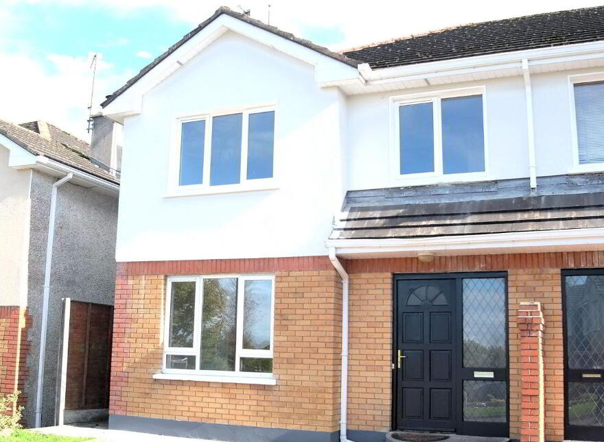 11 Danesfort Drive, Loughrea, H62ND26