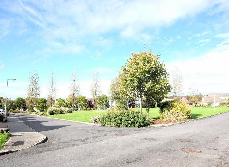 11 Danesfort Drive, Loughrea, H62ND26