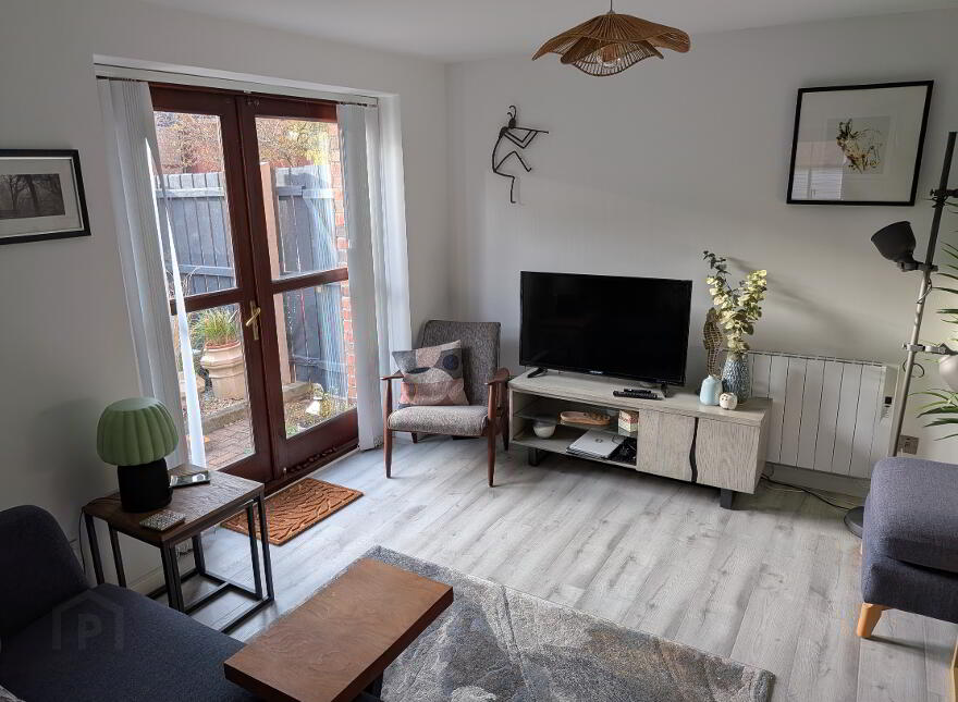 12 Rossmore Apartments, 48 Rossmore Drive, Belfast, BT7 3LA