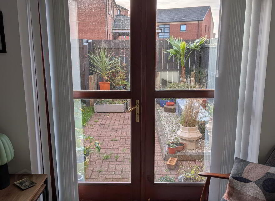 12 Rossmore Apartments, 48 Rossmore Drive, Belfast, BT7 3LA