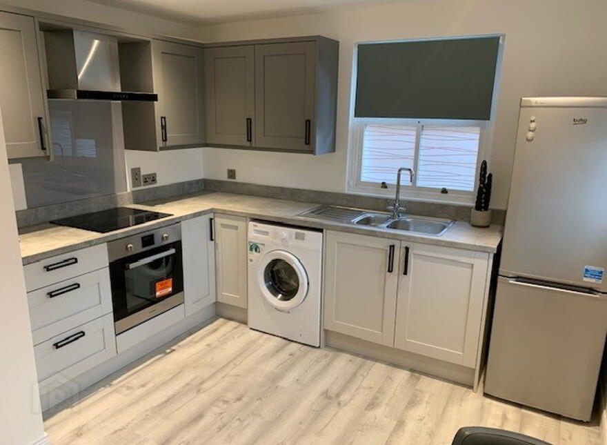 12 Rossmore Apartments, 48 Rossmore Drive, Belfast, BT7 3LA
