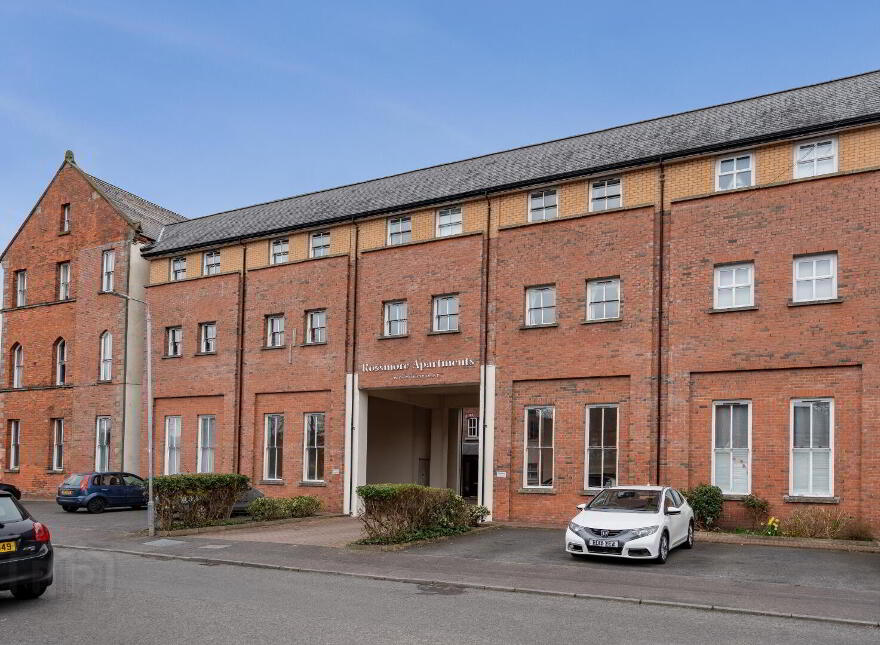 12 Rossmore Apartments, 48 Rossmore Drive, Belfast, BT7 3LA