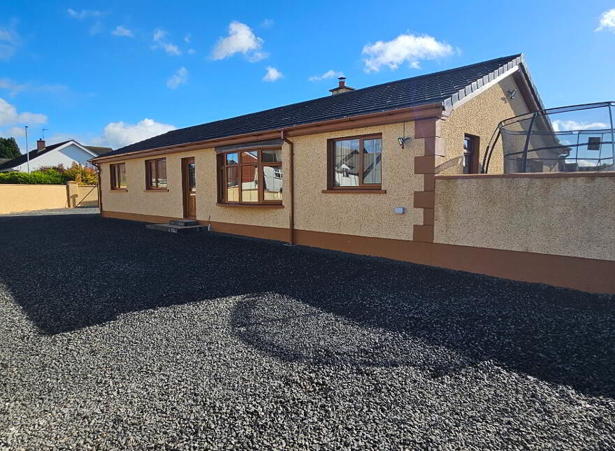 206 Ballynure Road, Ballyclare, BT39 9AJ
