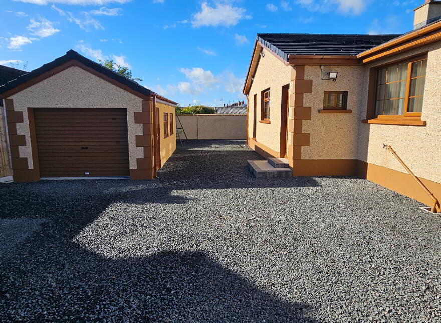 206 Ballynure Road, Ballyclare, BT39 9AJ