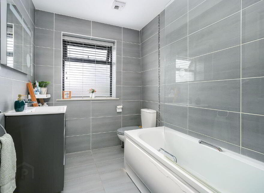 12 Elder Heath Walk, Kiltipper, Kiltipper, D24